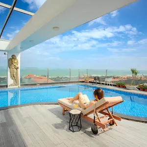 Sea Phoenix Da Nang