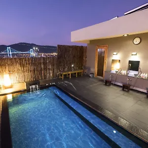 Azumaya Da Nang